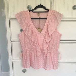 Super cute ruffle top